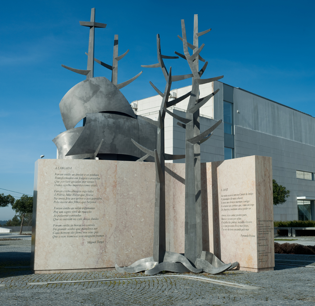 Monumento a la Epopeya Marítima de los Descubrimientos y el Universalismo Portugués